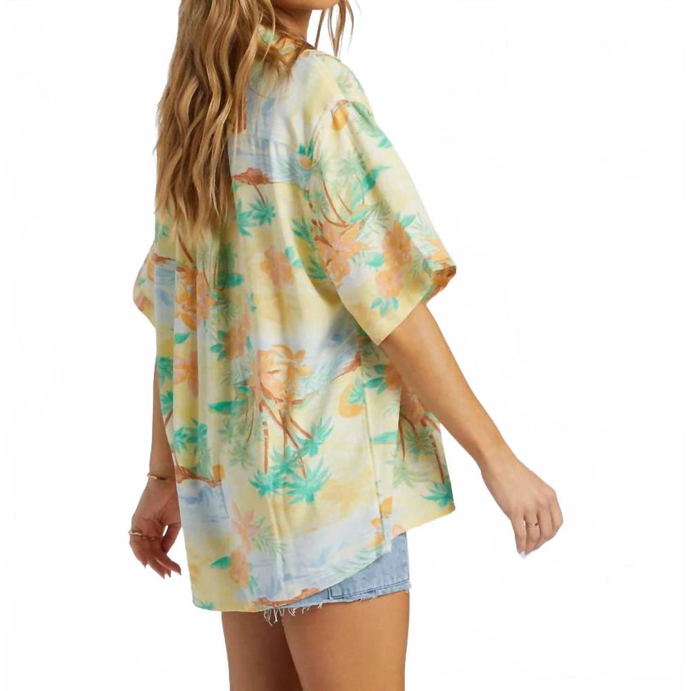 NEW BILLABONG on vacation shirt in multi - Picture 2 of 4